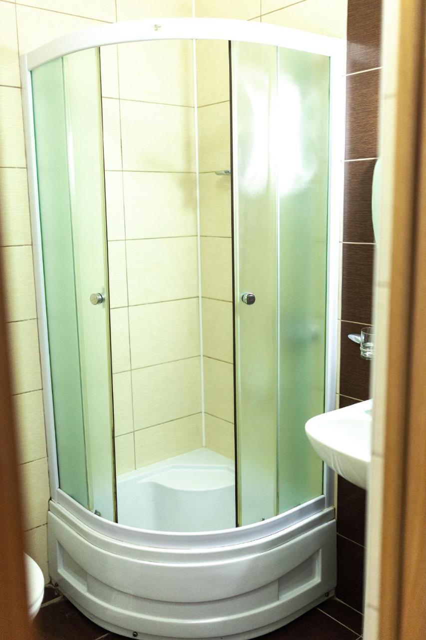 Gostinitsa "Elen" Hotel Shchuchyn Buitenkant foto