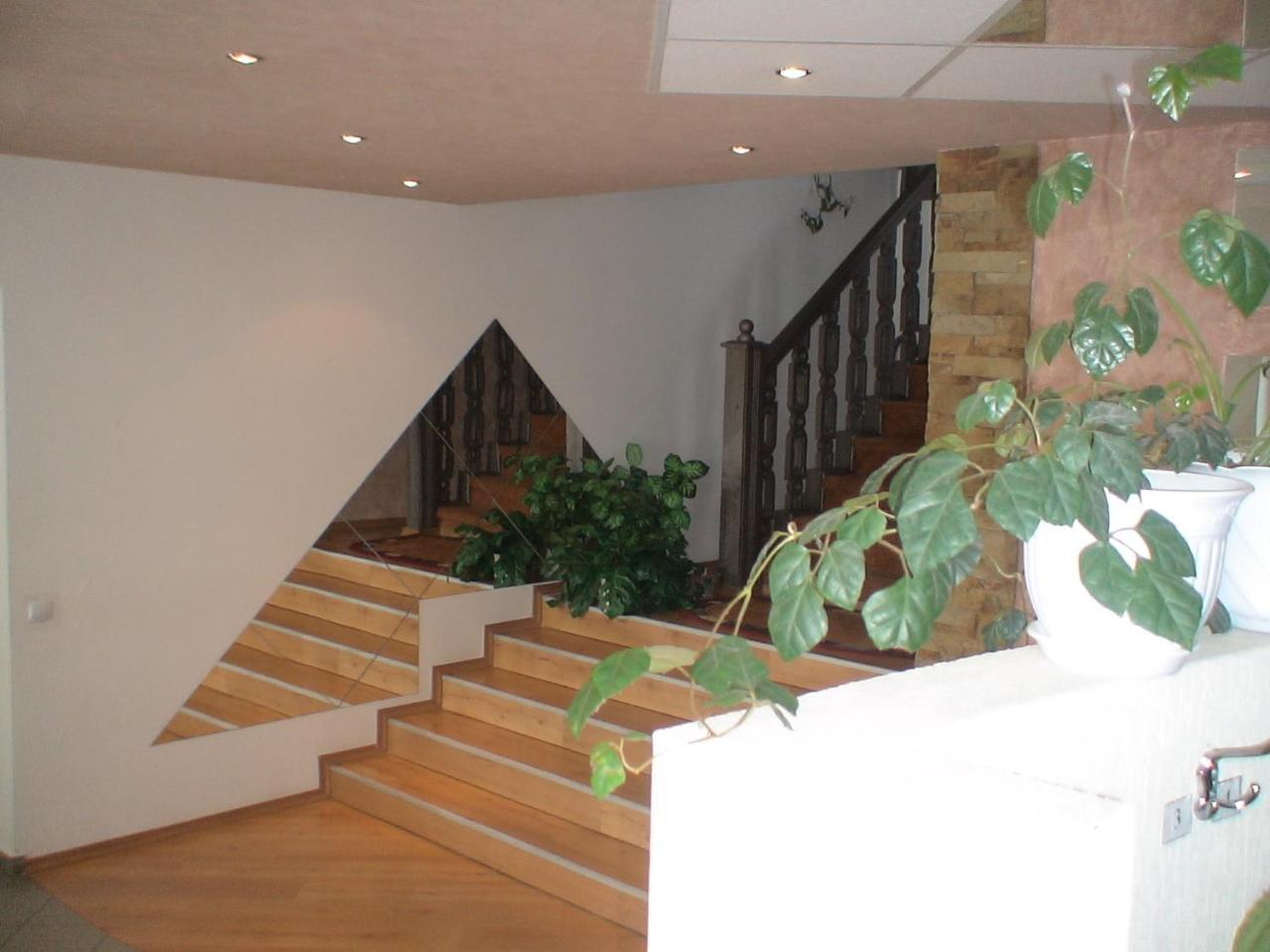 Gostinitsa "Elen" Hotel Shchuchyn Buitenkant foto