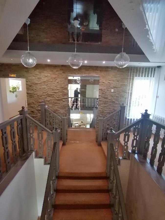 Gostinitsa "Elen" Hotel Shchuchyn Buitenkant foto